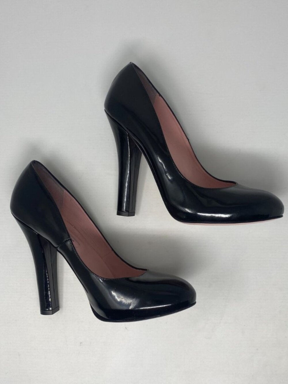 Agent Provocateur Katie Black Patent Leather Pumps 40